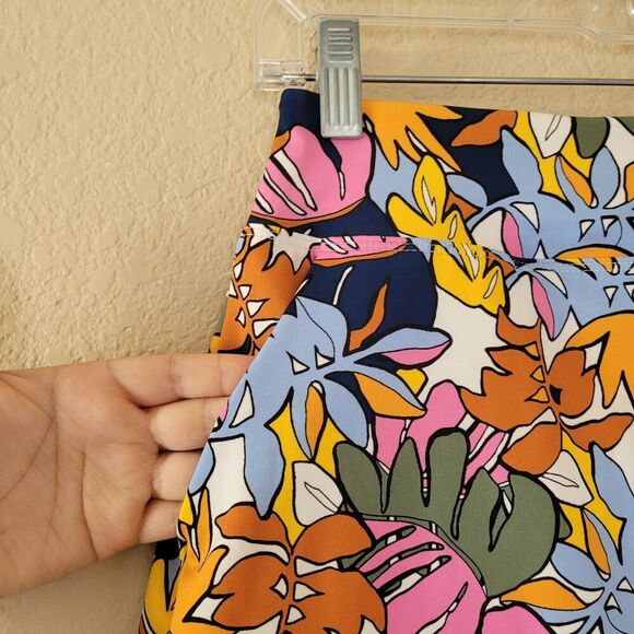 Bailey 44 Sport Floral Skort  Size Small Golf Skirt Lined Multicolor Performance - Picture 8 of 9